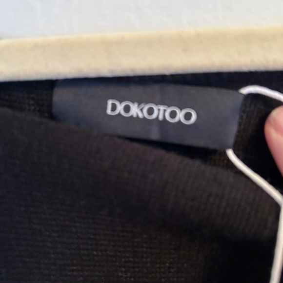 Black Bodycon Dress with Bishop Sleeves and Mock Neck - Picture 5 of 6